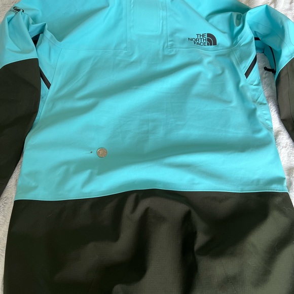 Northface Futurelight mens XS jacket. Lightly used. - Picture 5 of 6